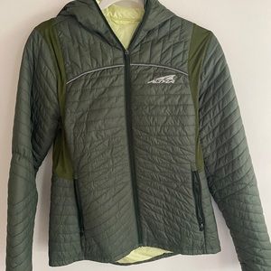 Altra Women’s Packable Puffy